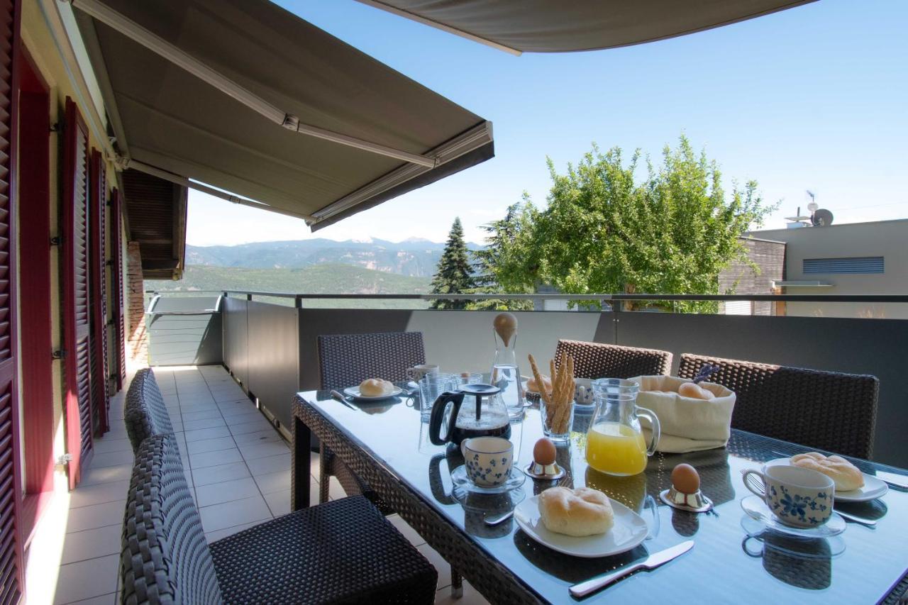 Melaniesguesthouse 4 Zimmerwohnung Caldaro Buitenkant foto